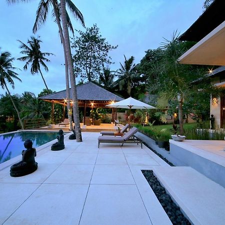 Villa Marley Senggigi Exteriör bild