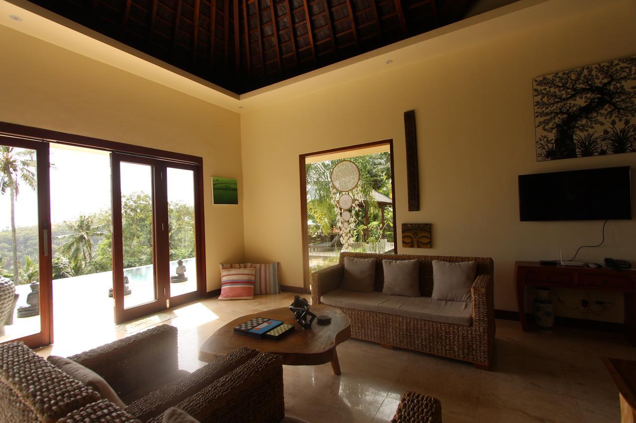 Villa Marley Senggigi Exteriör bild
