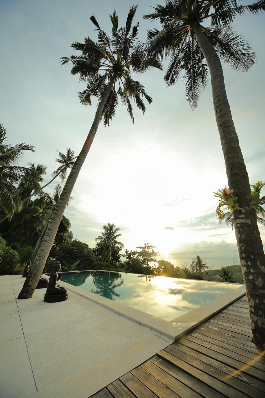 Villa Marley Senggigi Exteriör bild