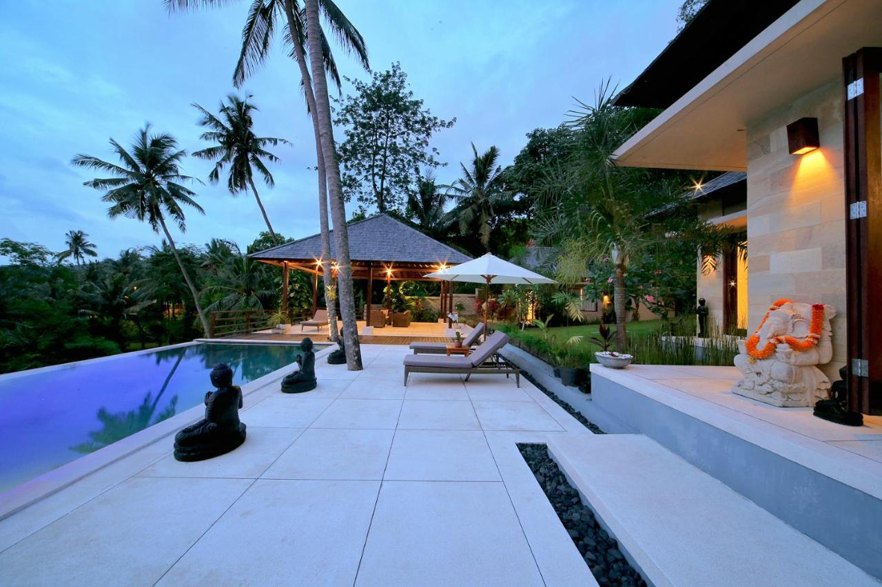 Villa Marley Senggigi Exteriör bild